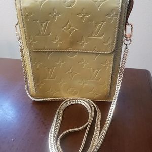 Authentic Louis Vuitton Vernis Bag